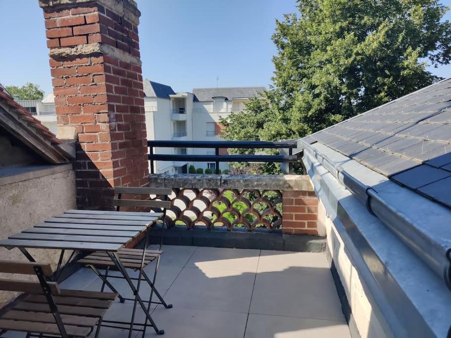 Bel Appart Renove Avec Terrasse 셍 따베흑땅 외부 사진