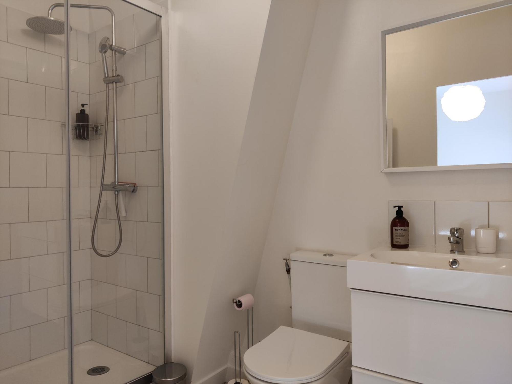 Bel Appart Renove Avec Terrasse 셍 따베흑땅 외부 사진