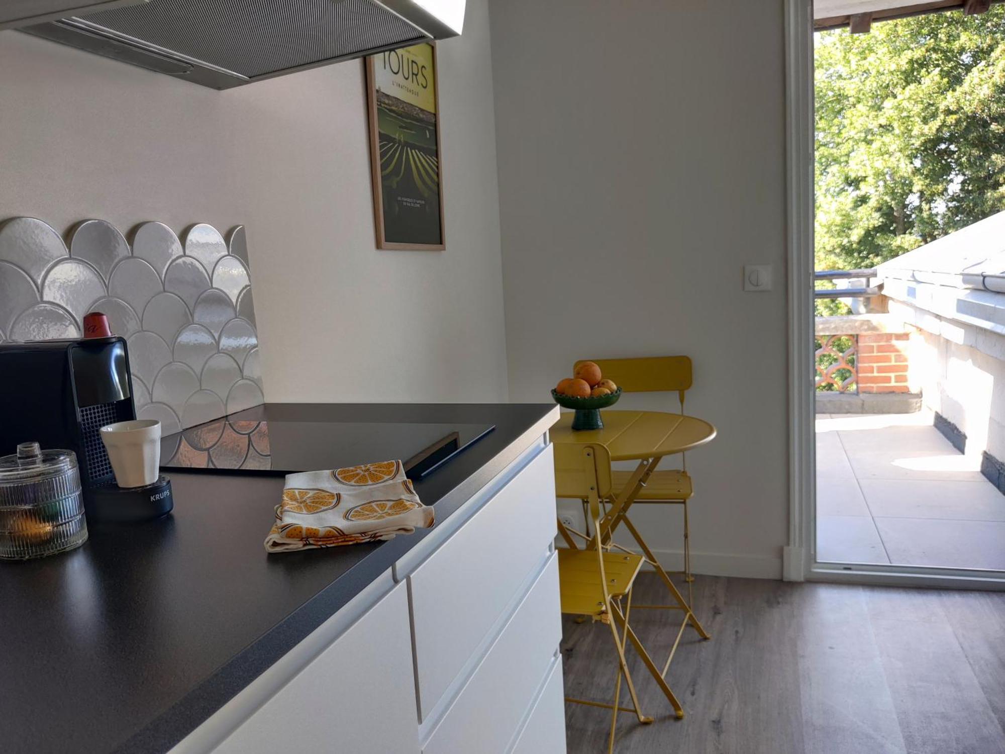 Bel Appart Renove Avec Terrasse 셍 따베흑땅 외부 사진
